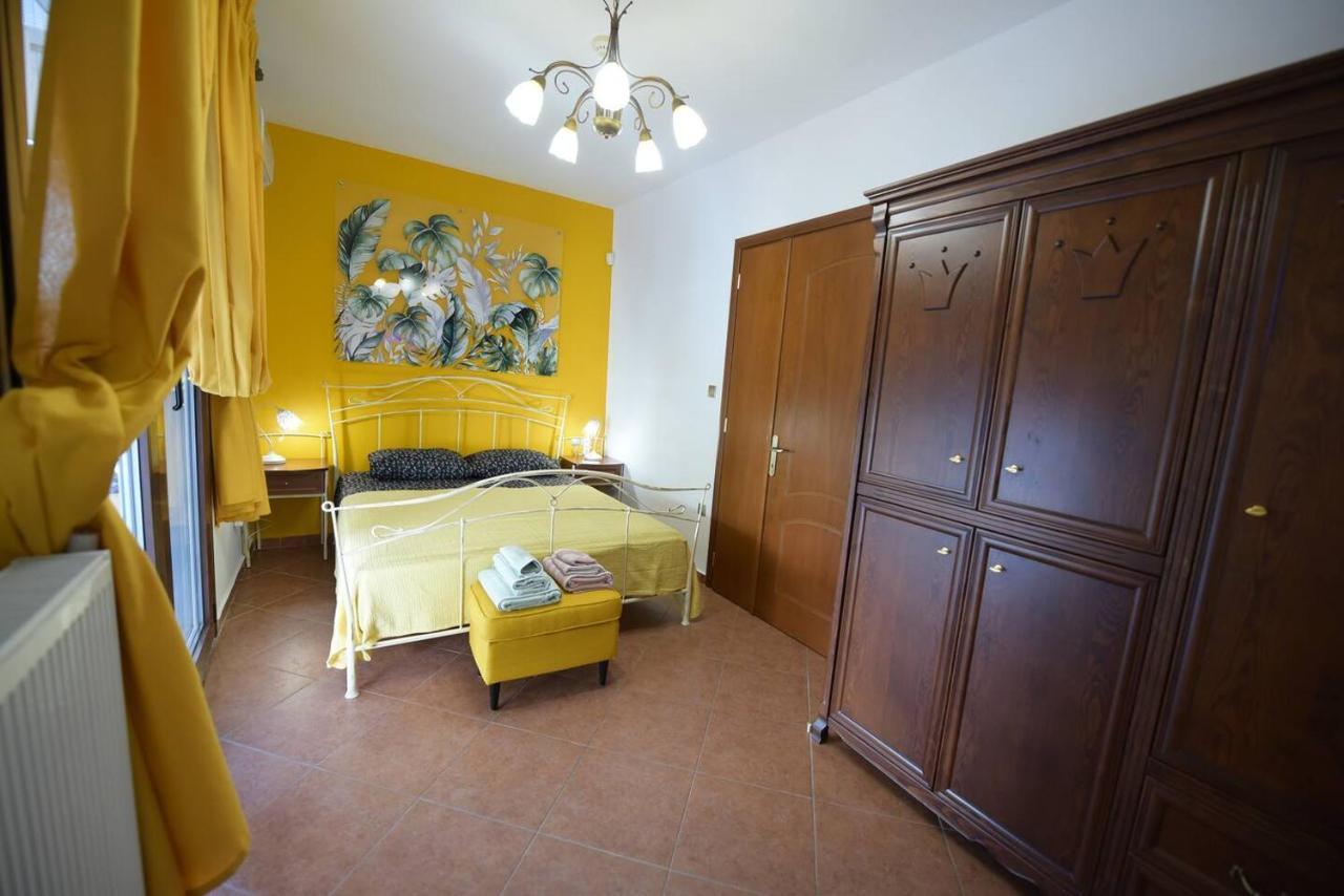 קומוטיני Amalfi Luxury Apartment מראה חיצוני תמונה