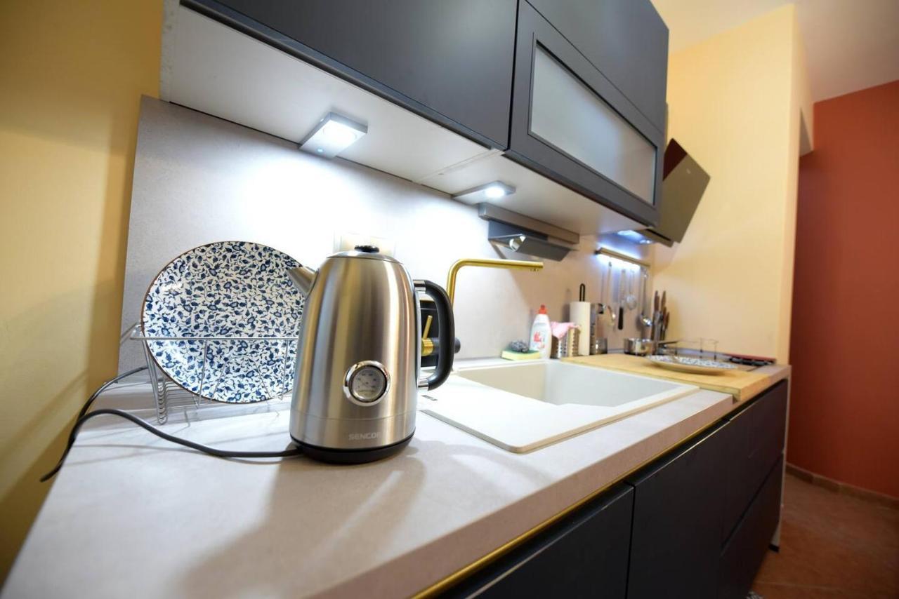 קומוטיני Amalfi Luxury Apartment מראה חיצוני תמונה